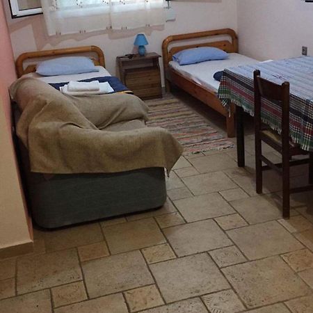 דירות Tsoukaládhes Nonikaas House 2 מראה חיצוני תמונה